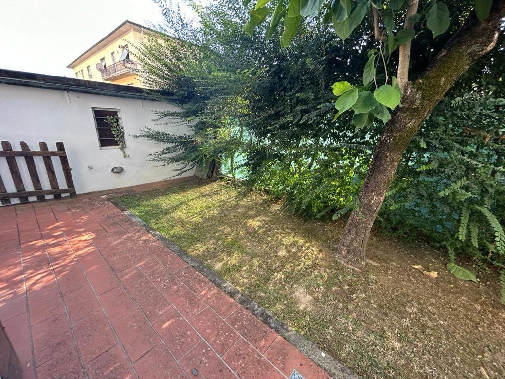 A Quattro Passi Dalle Mura Лукка Экстерьер фото